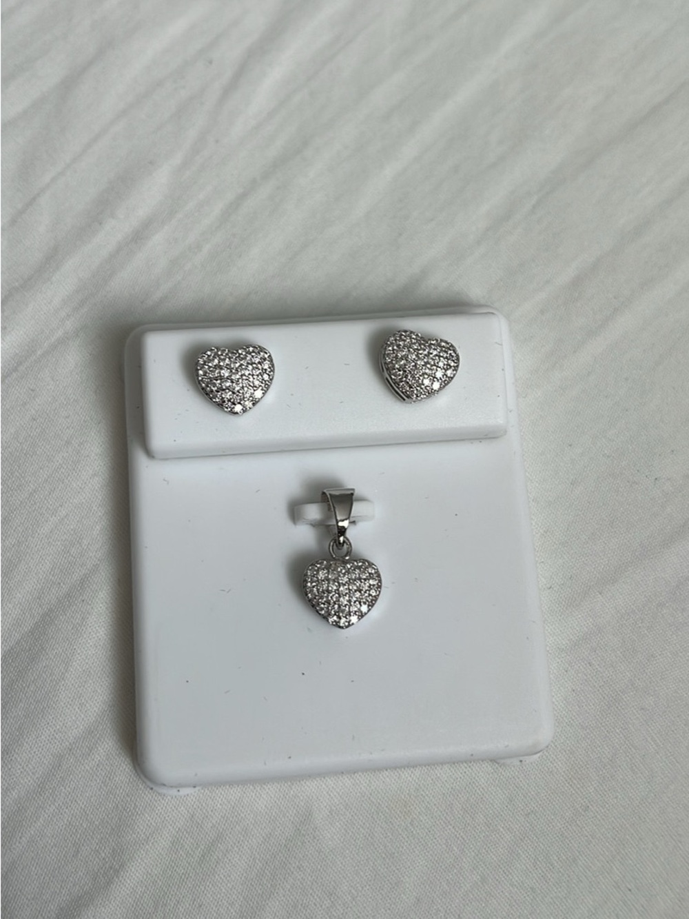 New .925 silver moissanite heart earrings/ pendant set